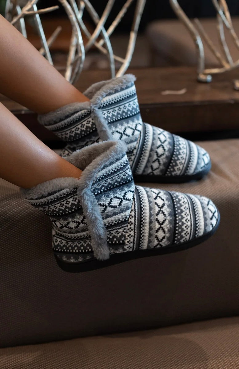 The Leah Plaid Knit Slipper Booties